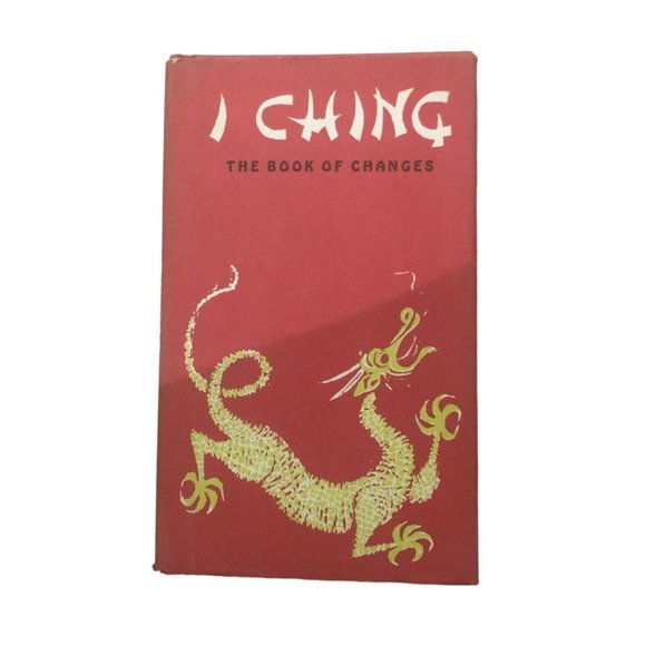 I Ching The Book of Changes Paperback book - Picture 1 of 7